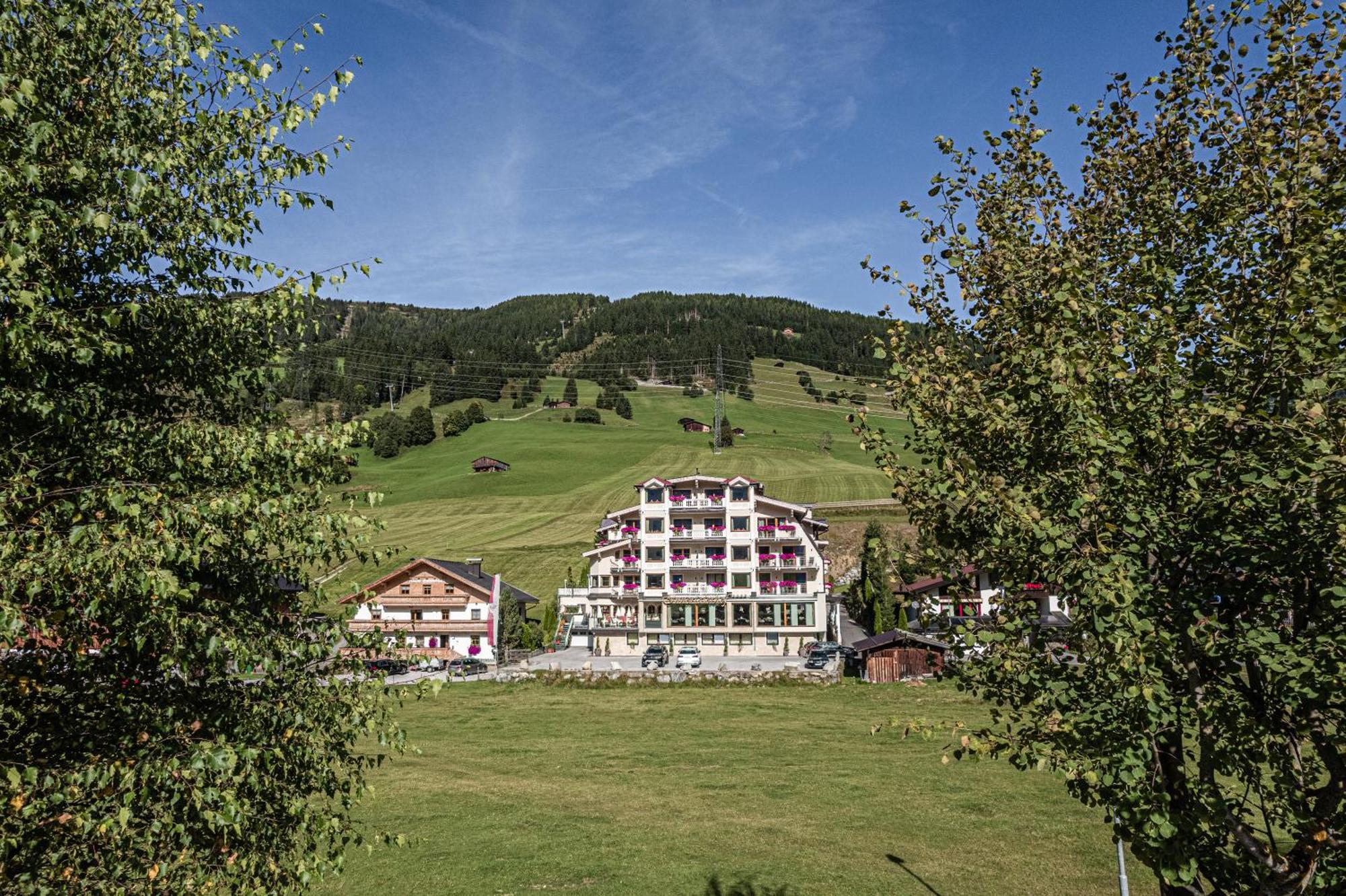 Wohlfuehlhotel Innertalerhof Gerlos Exterior photo